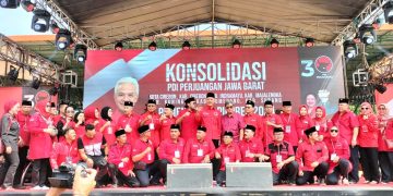 Hadiri Konsolidasi PDI Perjuangan di Cirebon, Ganjar Pranowo: Kita Harus Menang