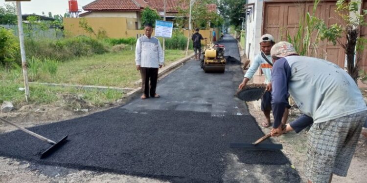 Desa Babakan Perbaiki Jalan dan Jembatan