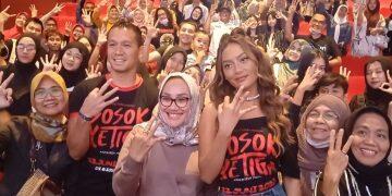 Erika Dapat Surprise, Nobar Film Sosok Ketiga di Cirebon Dihadiri Wakil Walikota