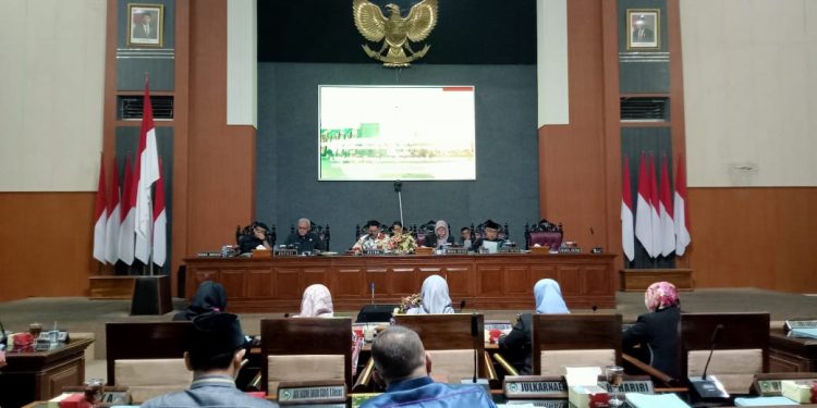 Penetapan PAD Harus Sesuai Pembahasan Bersama Legislatif
