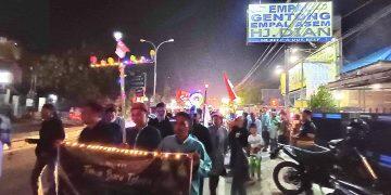 Ratusan Warga Blok Karang Birai Dawuan Gelar Pawai Obor Sambut 1 Muharram 1445 H.