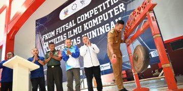 FKOM Futsal Competition Dibuka Wabup Ridho