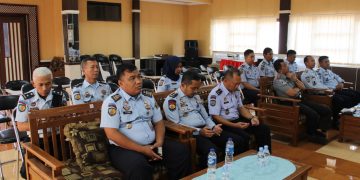Jajaran Lapas Majalengka Ikuti Seminar Nasional Tentang Hukum Secara Virtual