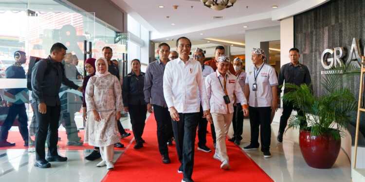 Hadiri Rapimnas Jaman, Jokowi Minta Pendukungnya Utamakan Kerja Produktif