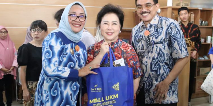 Delegasi China Kunjungi Mall UMKM Kota Cirebon