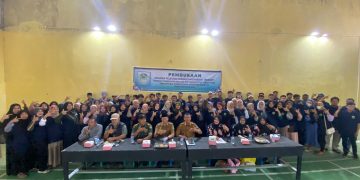 Warga Kecamatan Darma Dilatih Tata Kecantikan Rambut dari UPTD BLK Disnakertras