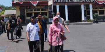 Korban Penipuan PMI Datangi Polres Cirebon Kota