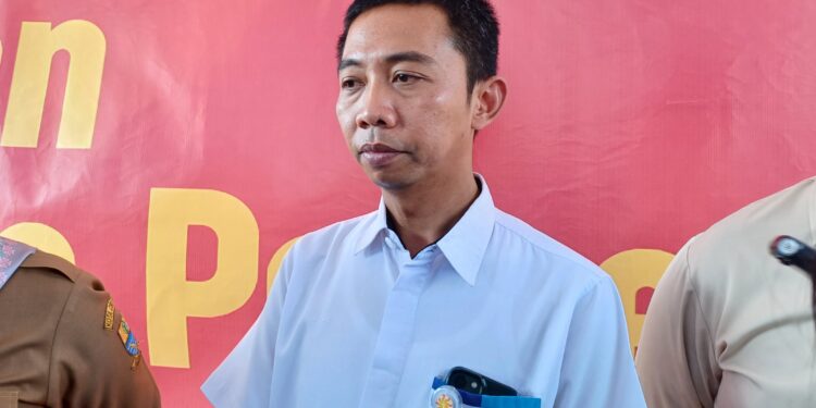 Bulog Cirebon Salurkan Beras SPHP ke 9 Pasar Tradisional Kota Cirebon dengan HET Rp10.900 Per Kg