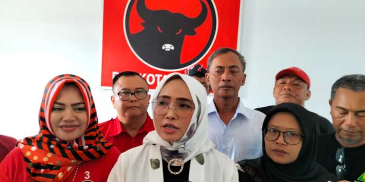 Fitria Optimis Ganjar – Mahfud  Menang Telak