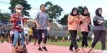 Tips Kebugaran Tubuh di Tengah Cuaca Panas, Kurangi Minuman Manis