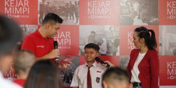 Kejar Mimpi Goes To School, CIMB Niaga Sebarkan Inspirasi Positif bagi Siswa di Cirebon