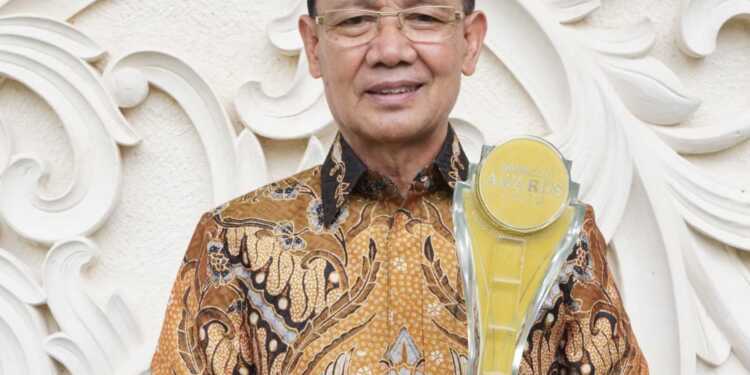 Bupati Majalengka Raih Penghargaan Inovasi Program “Quick Respon Majalengka Raharja 112”