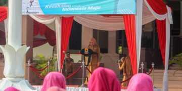 Pimpin Upacara HKN ke-59 Tingkat Kabupaten Cirebon