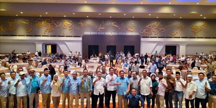 Eks Kepala Desa se-Cirebon Raya dan Kuningan Dukung Prabowo - Gibran