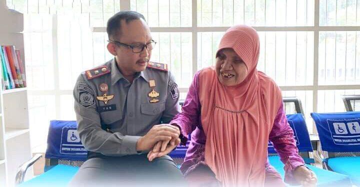 Lapas Cirebon Sambut Dr. Murtini, Tunanetra yang Catat Rekor MURI