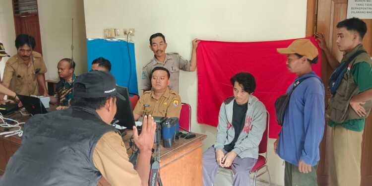 FKWSG Fasilitasi ODGJ Buat e-KTP