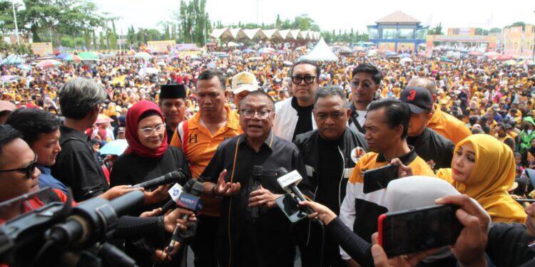 Hadiri HUT Hanura ke-17, Oso Serukan Keperpihakan Kepada Daerah