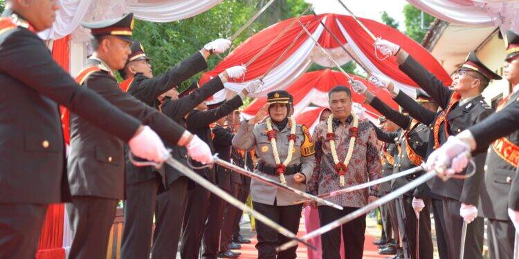 Kombes Pol Sumarni Resmi Jabat Kapolresta Cirebon
