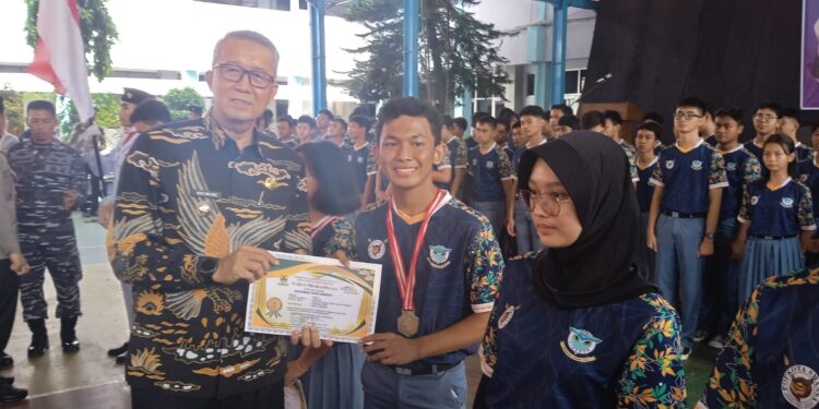 SMAN 1 Pertahankan Juara Umum POPKOTA Cirebon 7 Kali Berturut-turut