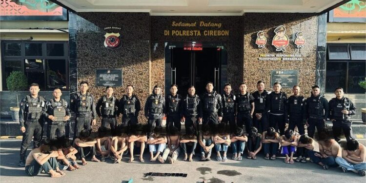 Tim Patroli Raimas Macan Kumbang 852 Polresta Cirebon Gagalkan Tawuran di Empat Lokasi