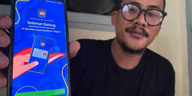 Kadisdukcapil: 3,35 Persen Warga Kabupaten Cirebon Sudah Aktivasi IKD