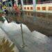 Jalan Kabupaten di Desa Ambulu yang Baru Diaspal Tergenang Air