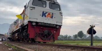 Jalur KA Cicalengka Sudah Dapat Dilewati KA dengan Kecepatan Terbatas