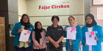 Studi Observasi, Tiga Mahasiswa UGJ Kunjungi Fajar Cirebon