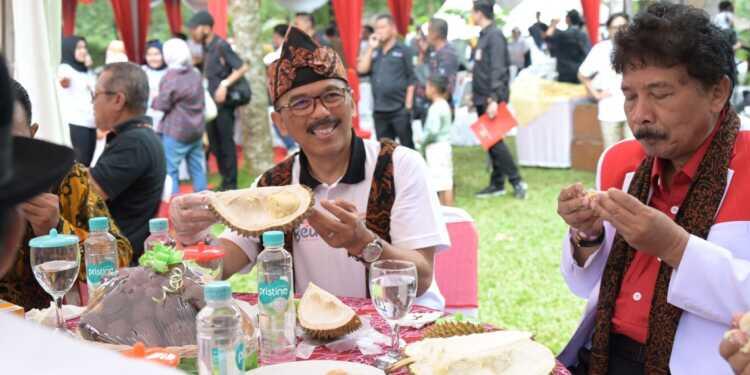 Festival Durian 2024 di Desa Wisata Cibuntu Sukses Digelar