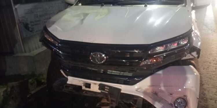 Ketua KPU Kuningan Bantah Ada “Uang Titipan” di Bawah Karpet Mobil Pasca Kecelakaan