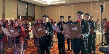 UGJ Cirebon Melantik 42 Dokter Muda Profesional