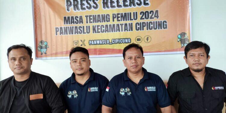 Selama Masa Tenang, Panwaslu Cipicung Berhasil Kawal Persiapan Pemilu Kondusif Hingga TPS