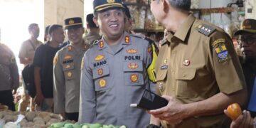 Kapolres Ciko Tinjau Harga Kebutuhan Bahan Pokok