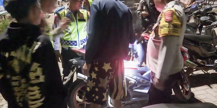 Polresta Cirebon Gelar Patroli KRYD dan Patroli Sahur