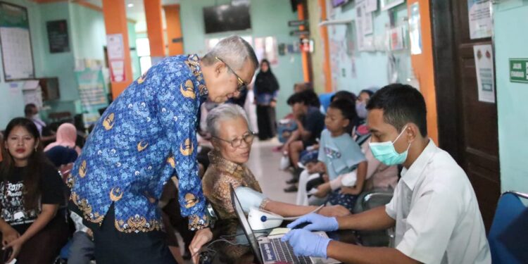 Hari Kedua Kerja Pasca Lebaran Pj Walikota Sidak OPD