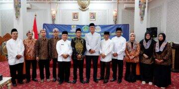 PJ Walikota Kukuhkan Pengurus LPTQ dan Lepas Kafilah Kota Cirebon