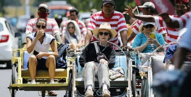 Disbudpar Kota Cirebon Gagas Paket Tour Wisata dengan Becak