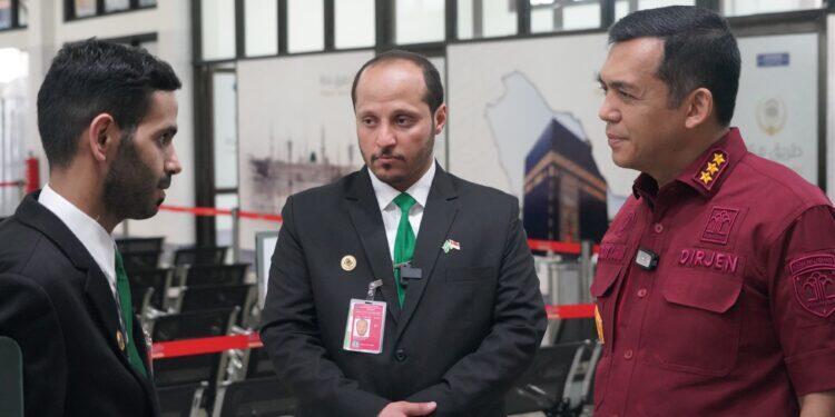 Imigrasi: Implementasi Makkah Route Pemberangkatan JCH di 3 Bandara