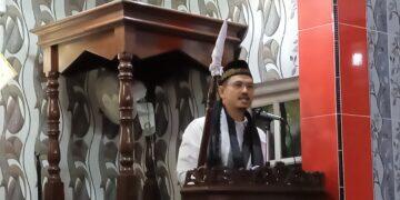 Dani Mardani Gelar Jumat Berkah, Jadi Katib dan Imam di Masjid Pangeran Cucimanah