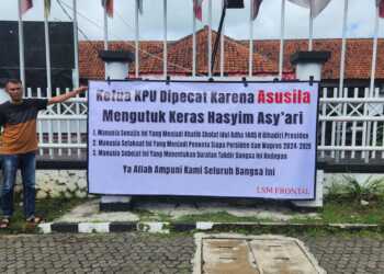 Uha: Ada Apa dengan Komisi Pemilihan Umum?
