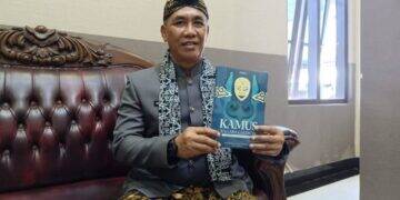 Kamus Bahasa Cirebon Terbit Dalam Bentuk Buku dan Digital