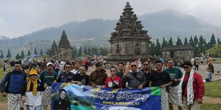 Puluhan Pewarta Ikuti Media Gathering Bersama Rinna Suryanti