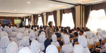 Kapolresta Cirebon Minta Siswa SMAN 1 Lemahabang Jangan Lakukan Tindakan Kenakalan Remaja yang Melawan Hukum