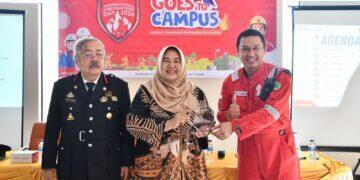 Gelar Goes to Campus, Pertamina RU VI Kenalkan Alat Pemadam
