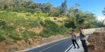 Selama Ada Pekerjaan Pelebaran Bahu Jalan, Jalur Majalengka - Cikijing Ditutup Sementara