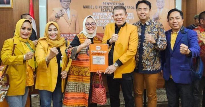 Rekomendasi Partai Hanura Jatuh ke Pasangan Eti-Suhendrik