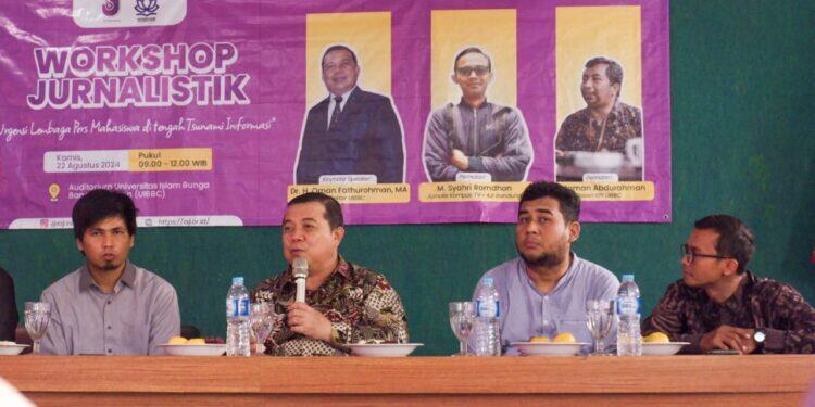 UIBBC dan AJI Kota Bandung Gelar Workshop Jurnalistik