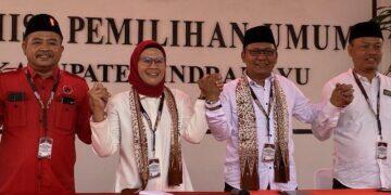 Nina – Tobroni Daftar KPU Diapit Mantan Kapolri dan DPR RI