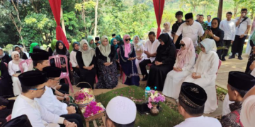 Jelang Harjad ke-526 Kuningan, Forkopimda Gelar Ziarah Termasuk ke Makam Acep Purnama