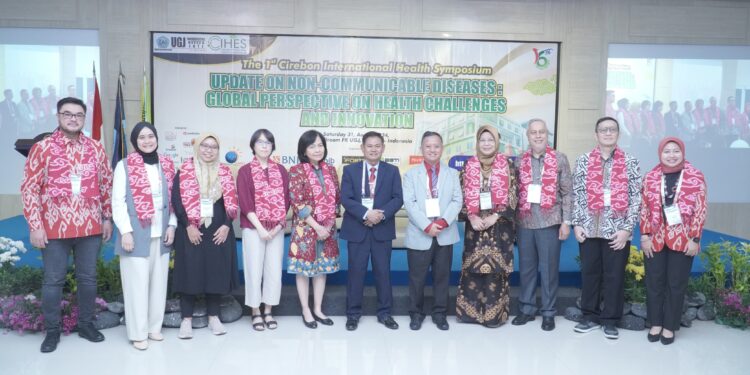 FK UGJ Gelar Seminar Cirebon International Symposium